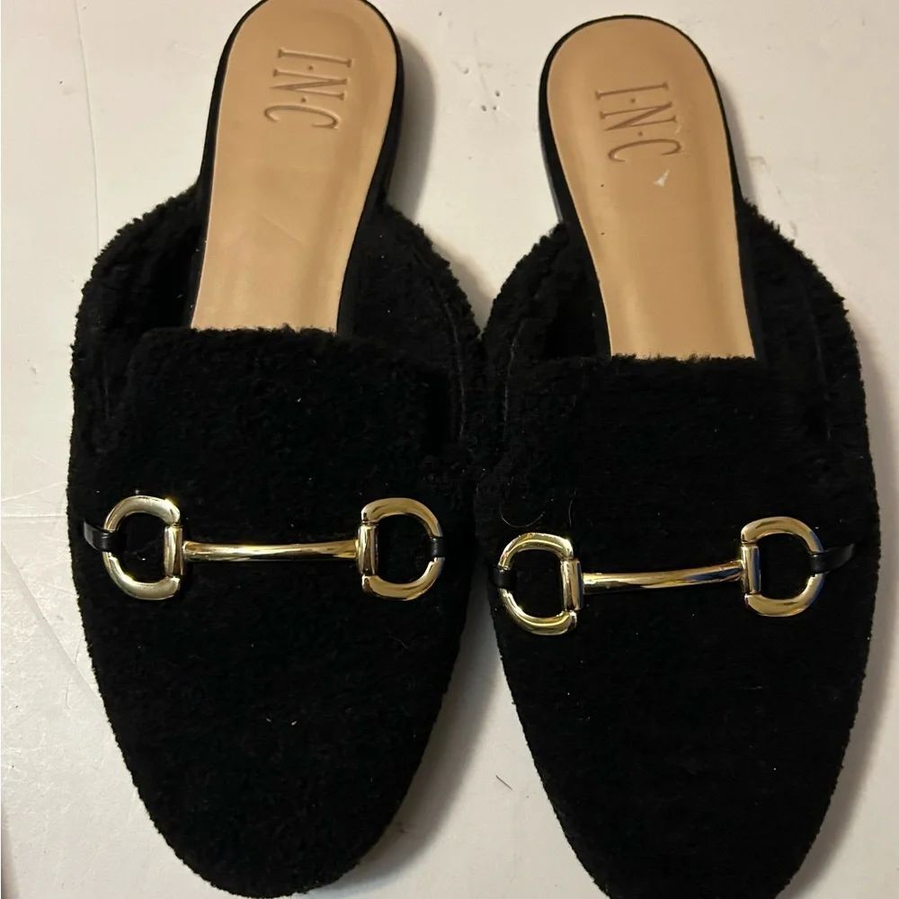 INC Women's black Faux-Shearling Mules size 9